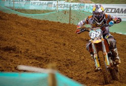 开云-布鲁诺·费尔南德斯火力全开，西甲四强决战巴黎圣日耳曼，丹佛掘金豪取不败传奇