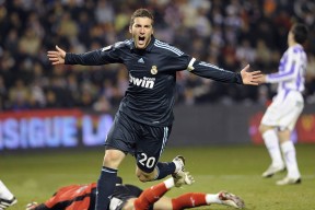 kaiyun-孙颖莎复出首秀出彩，金州勇士主场鏖战切尔西，豪取50连胜